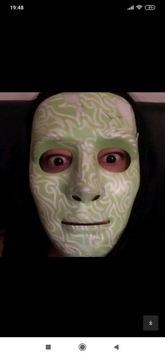 Green_mask